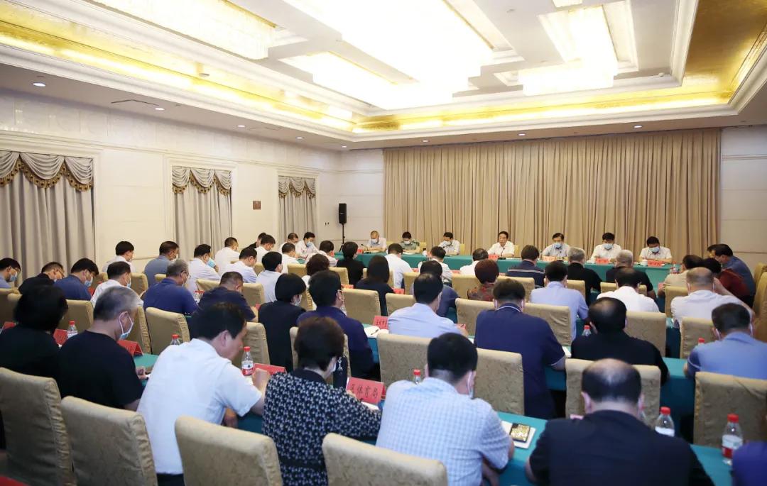 天地主管打一生肖，揭秘与激励的深层含义